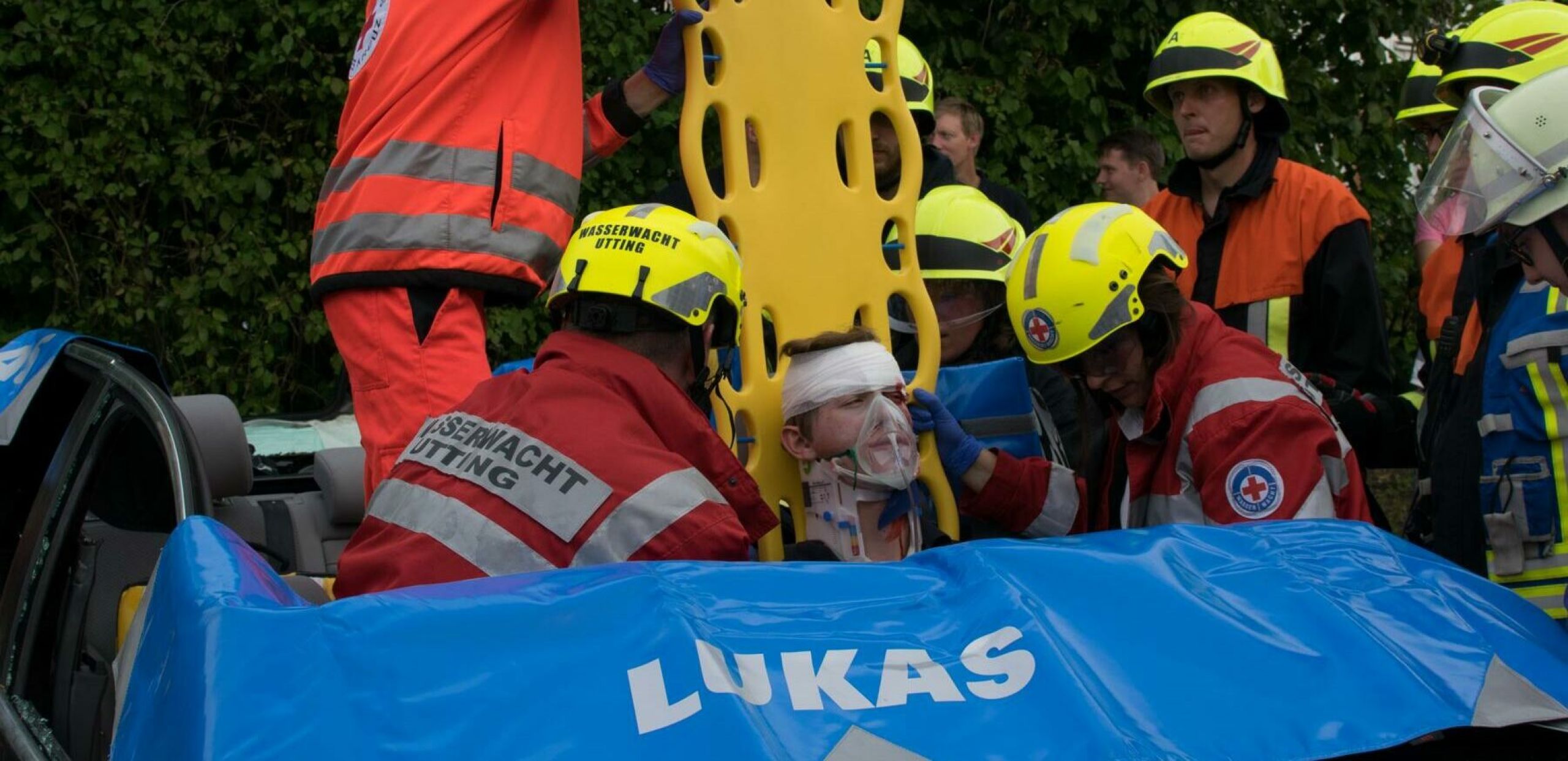 Technische Rettung Wasserwacht Feuerwehr und Rettungsdienst